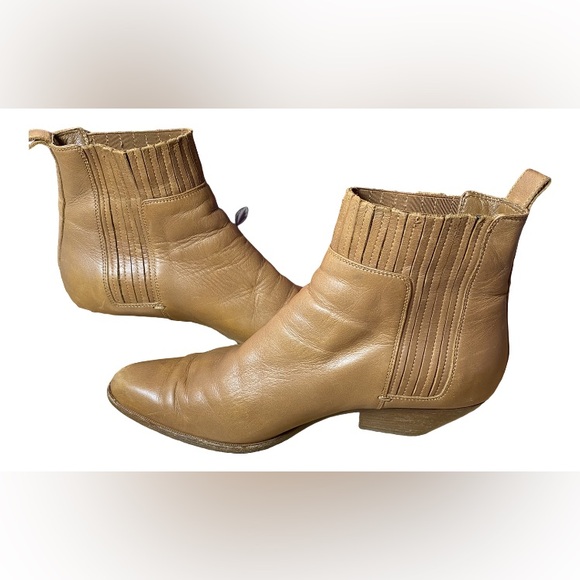 Vince Women’s Eclland Caramel Leather Chelsea Booties Size US 8/EUR 38 - Picture 6 of 6